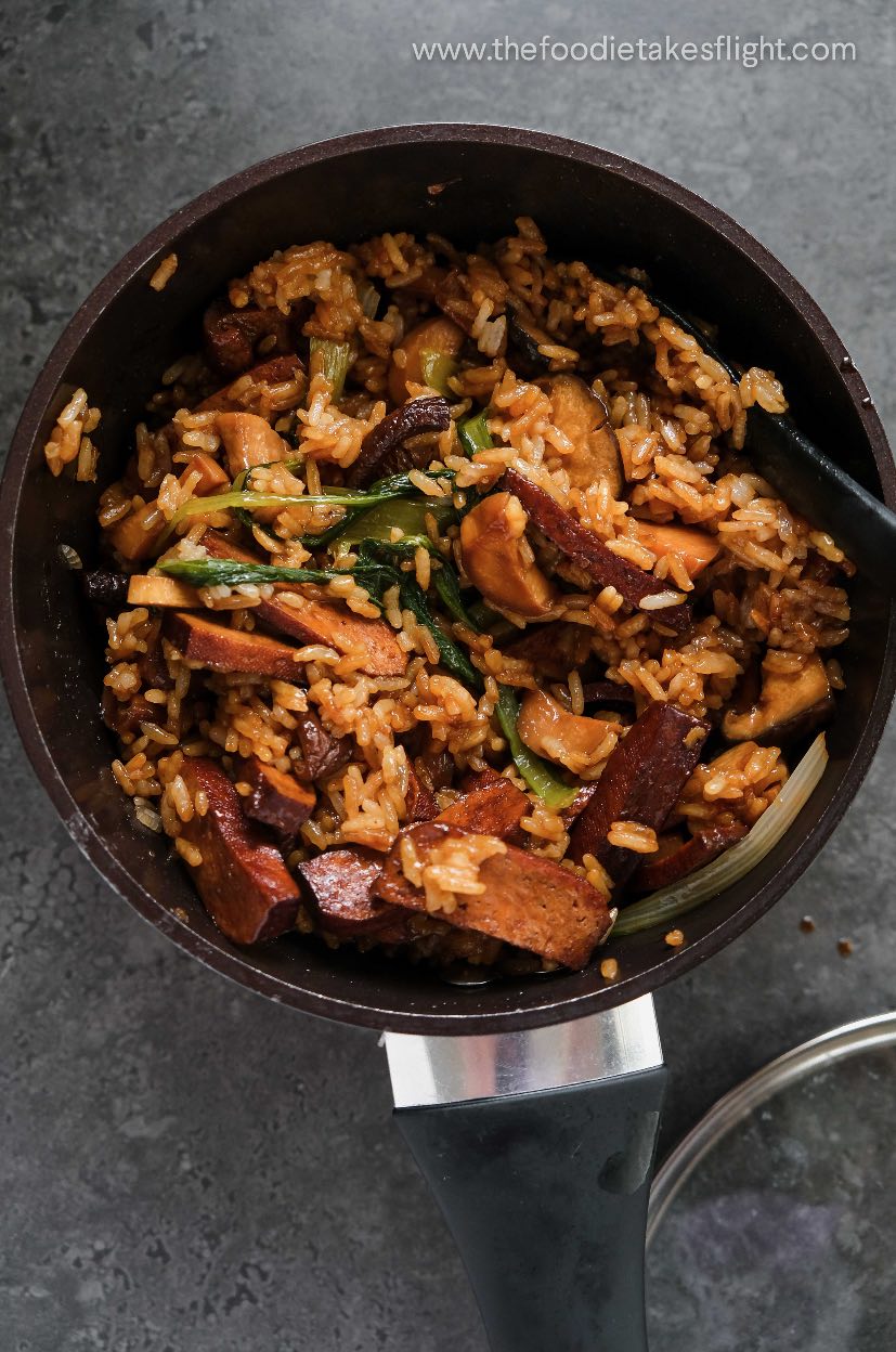 Hong KongStyle Vegan Clay Pot Rice The Foodie Takes Flight