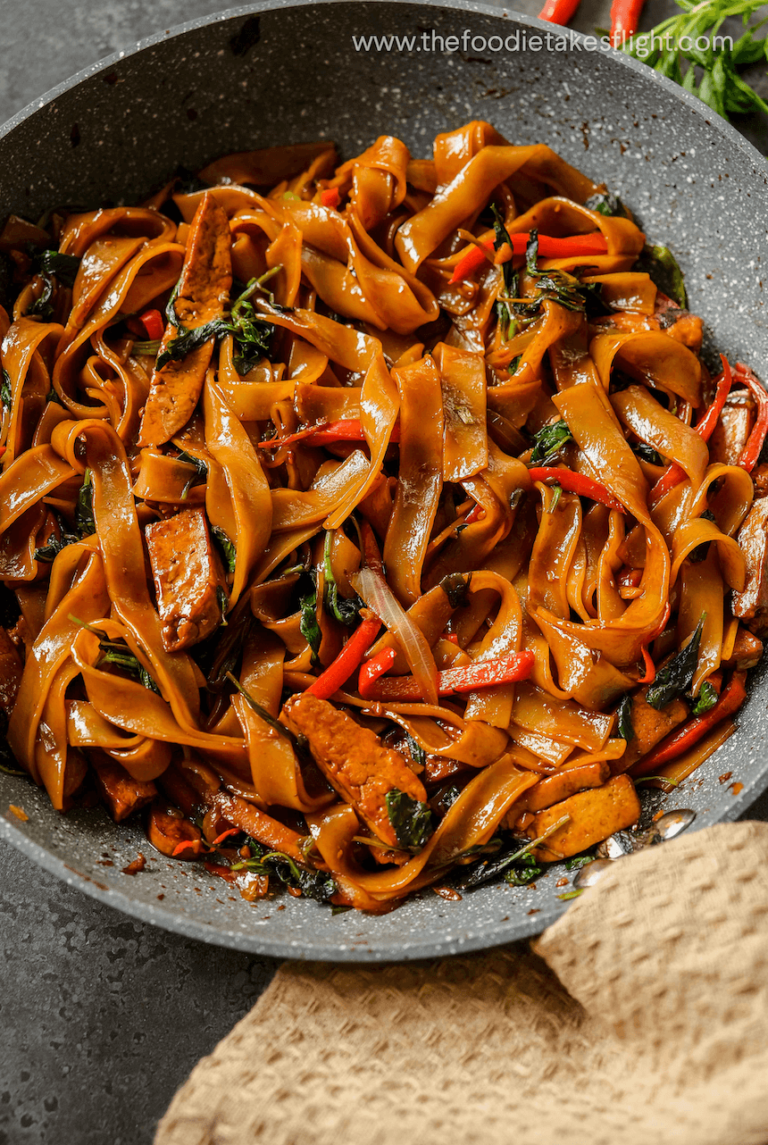Homemade Fresh Flat Rice Noodles - The Foodie Takes Flight