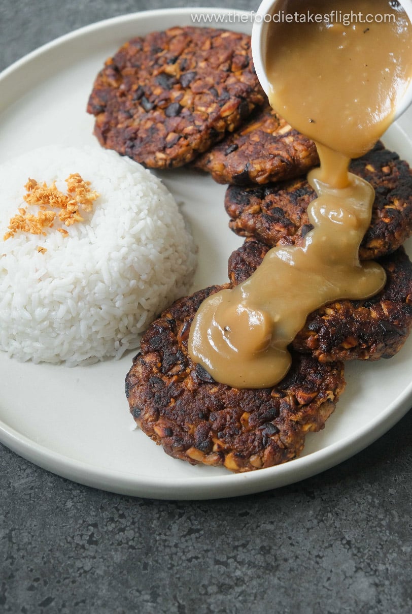 Burger Steaks and Mushroom Gravy (Jollibee Style, Vegan) The Foodie
