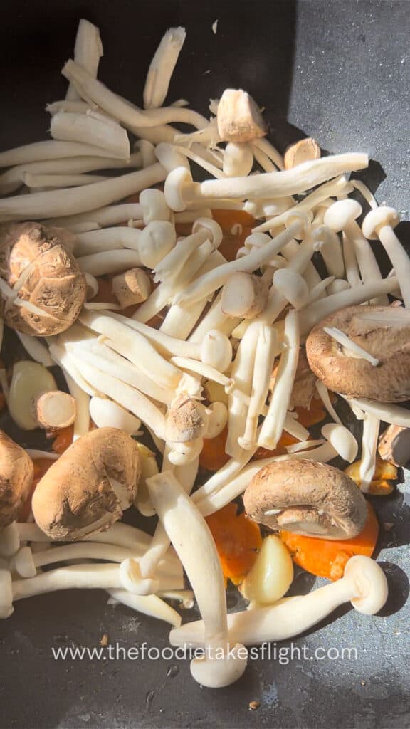 Stir-frying fresh mushrooms