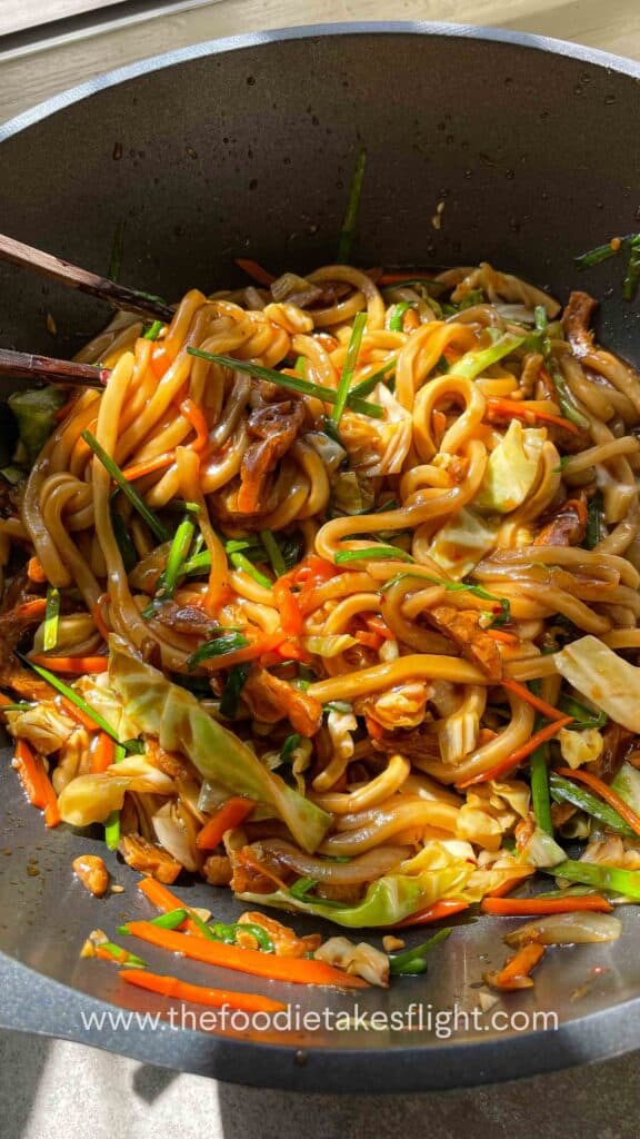 saucy udon noodles