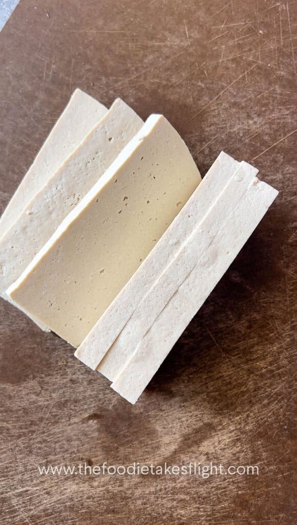 slicing extra firm tofu