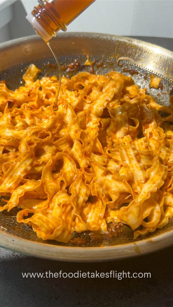 shallot gochujang noodles