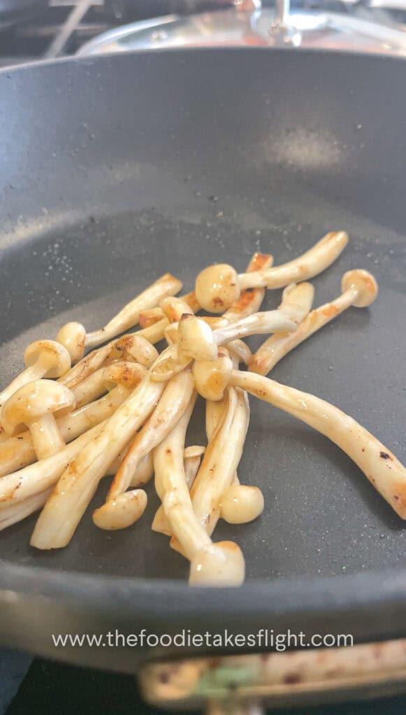 stir fried shimeji mushrooms