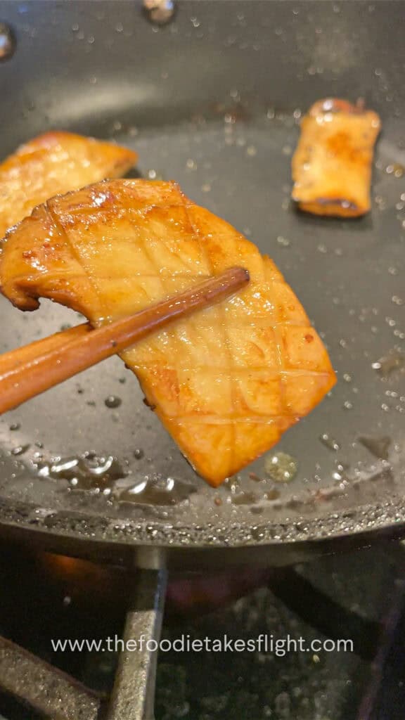 pan frying king oyster mushrooms