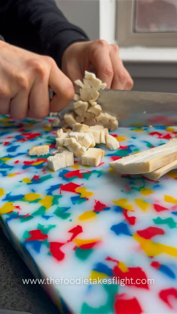 slicing king oyster mushrooms