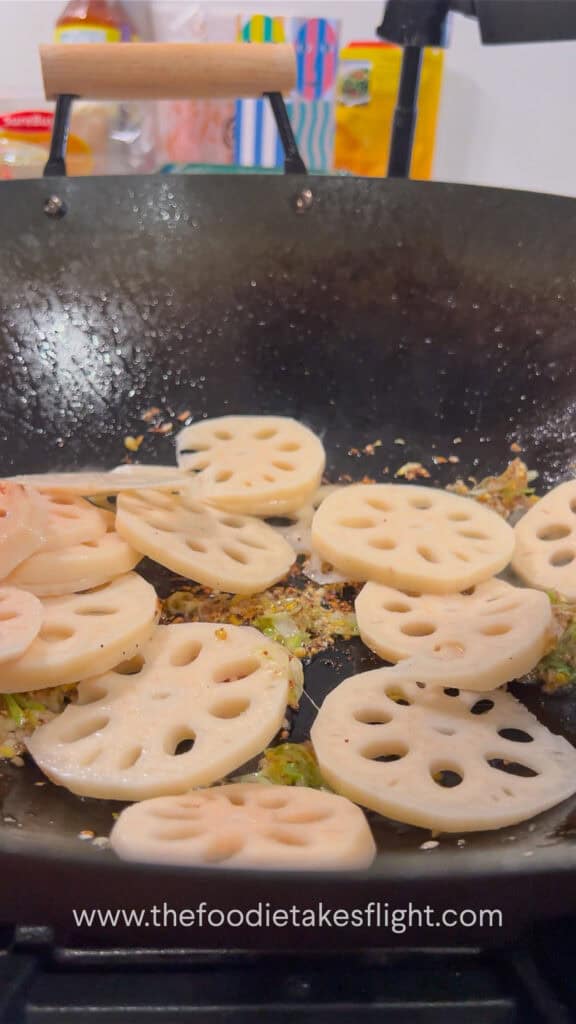stir-frying lotus root in aromatics