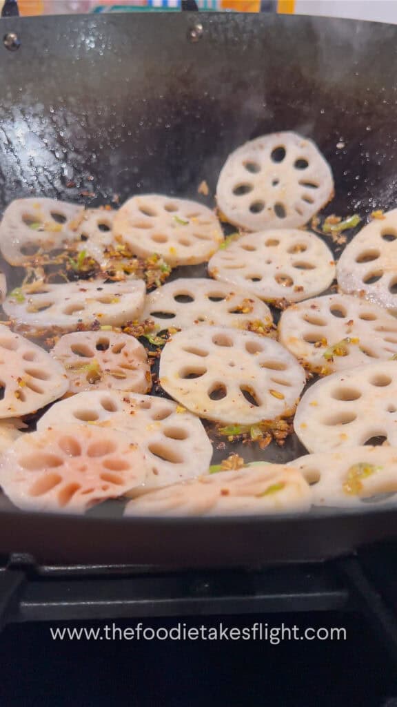 stir-frying lotus root in aromatics