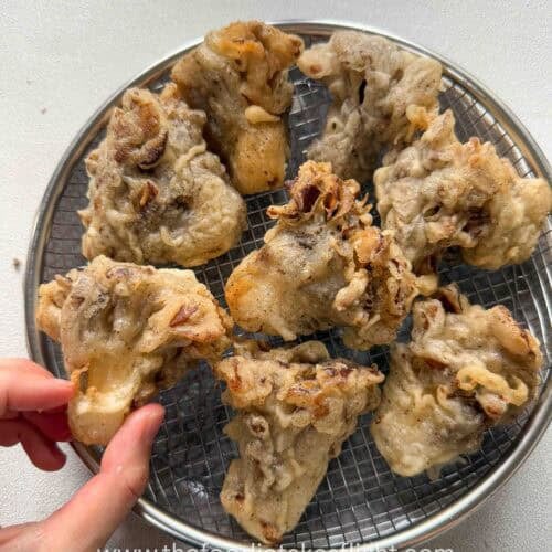 Vegan fried mushroom snack with dipping sauce