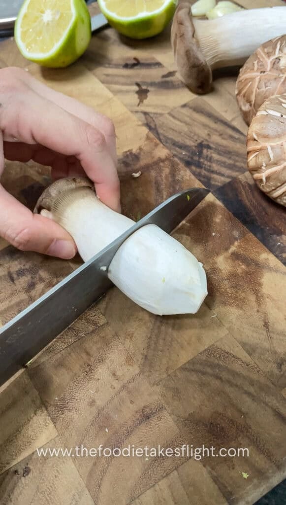 slicing king oyster mushrooms