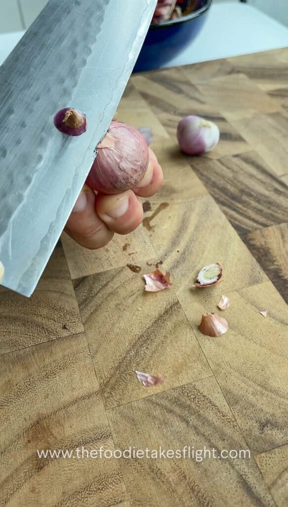 peeling asian shallots
