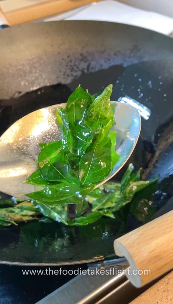 fried green curry leaves