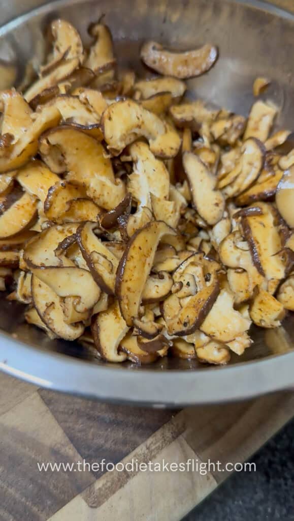 Shiitake mushroom slices coated in smoky seasoning