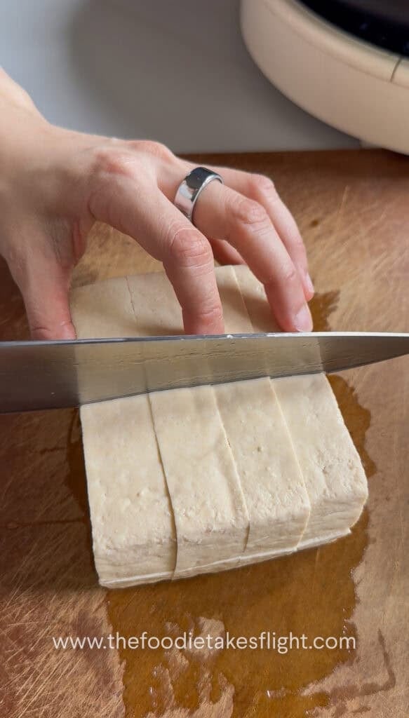 slicing block of extra firm tofu
